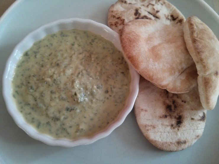 Parsley Yogurt Sauce